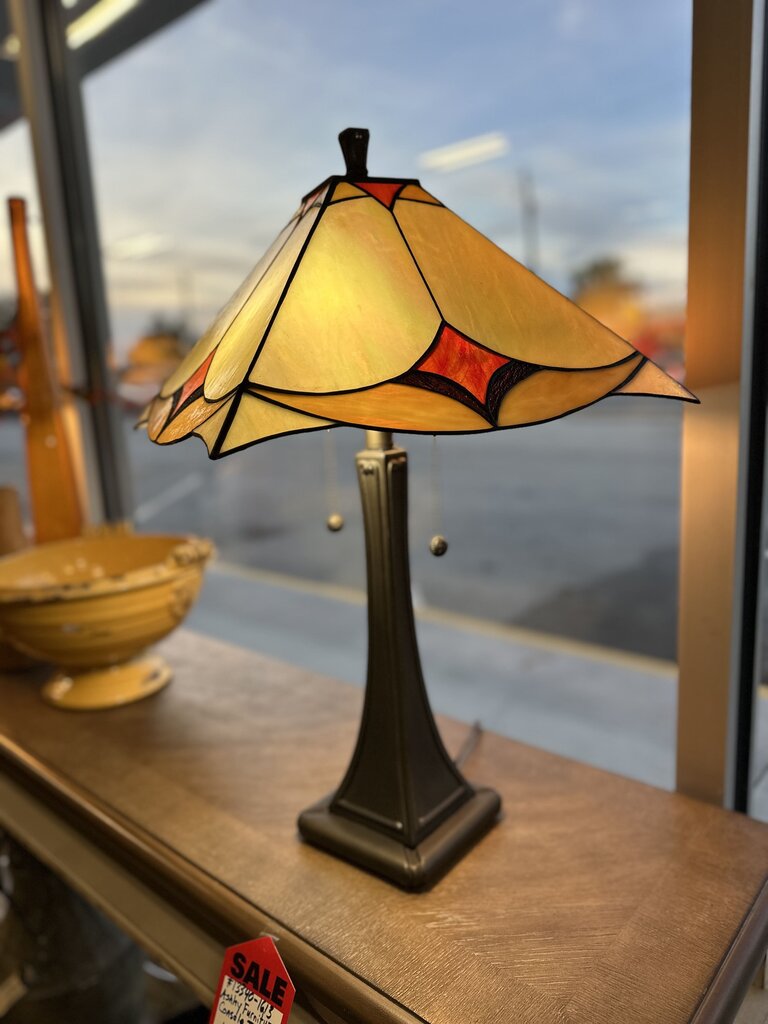 Dale Tiffany Stamped Table Lamp