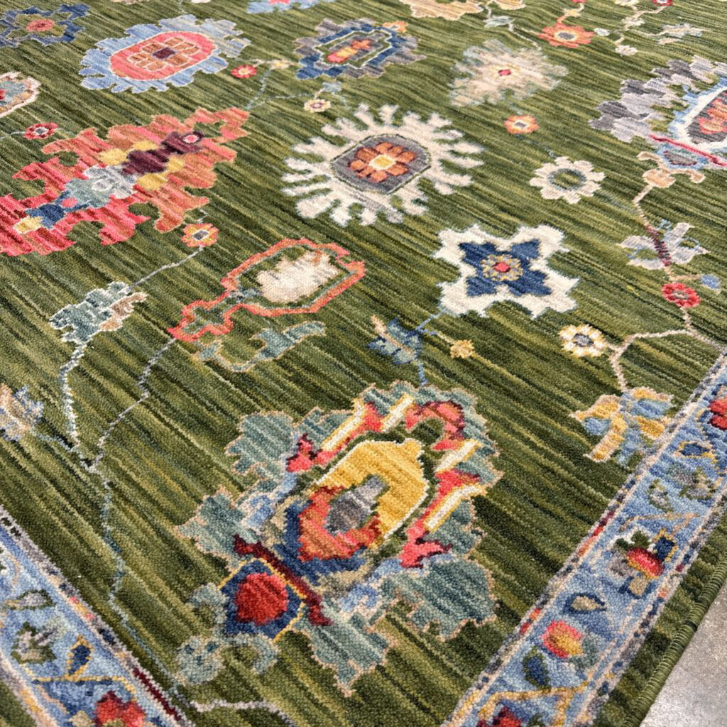 Lucca Looped Rug 5.3x7.6