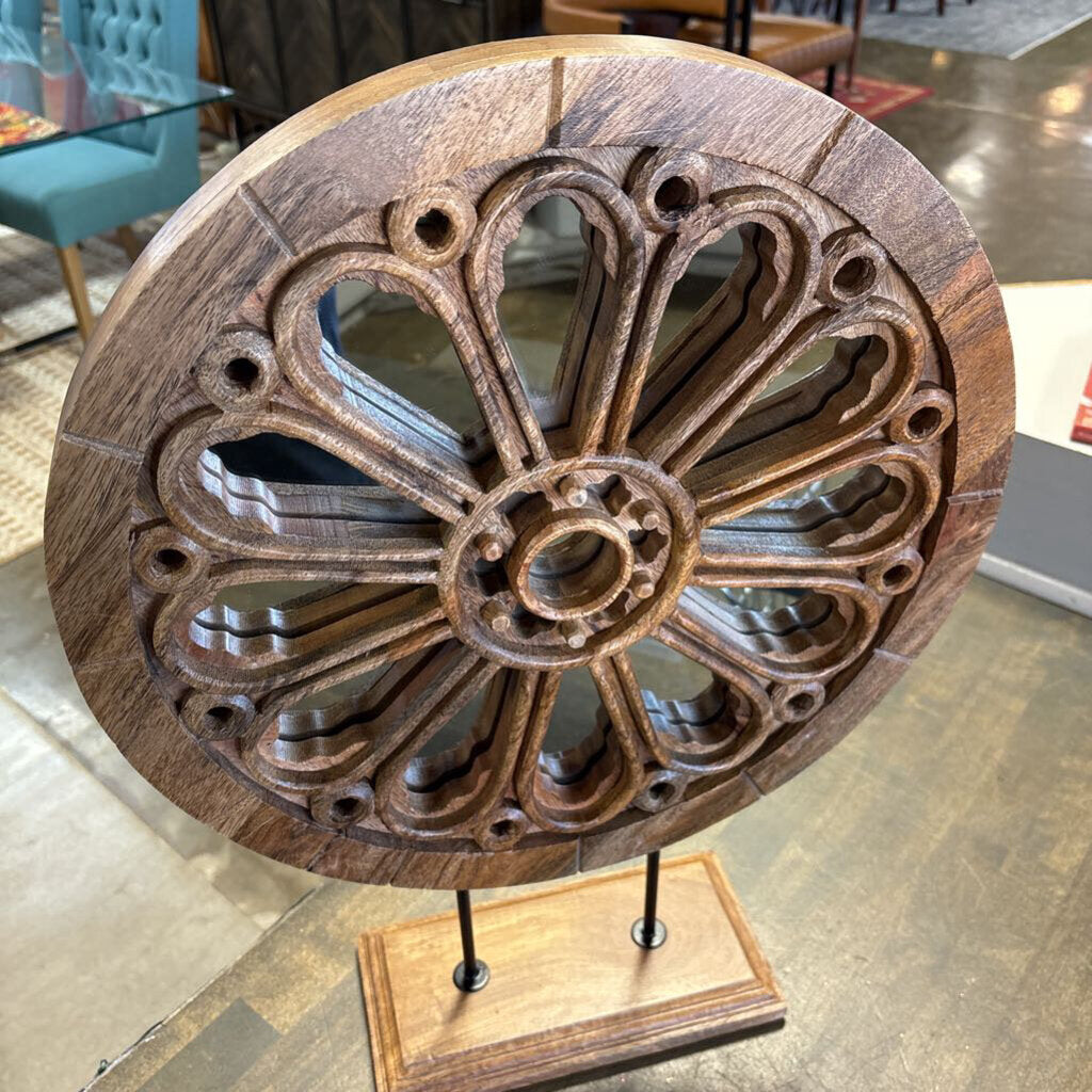 Gothic Rose Mirror on Stand 22.5x16