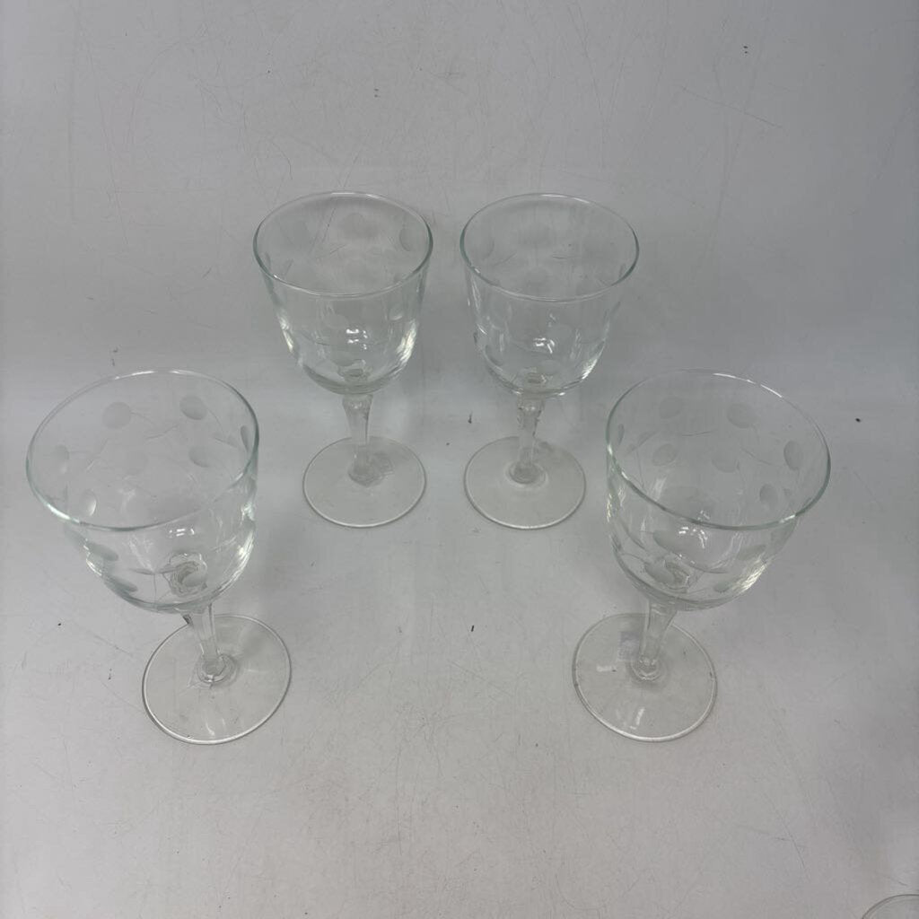 Etched Wine Glasses 4 PC