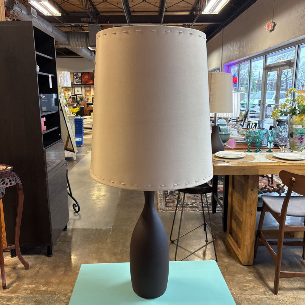 Teardrop Base Lamp