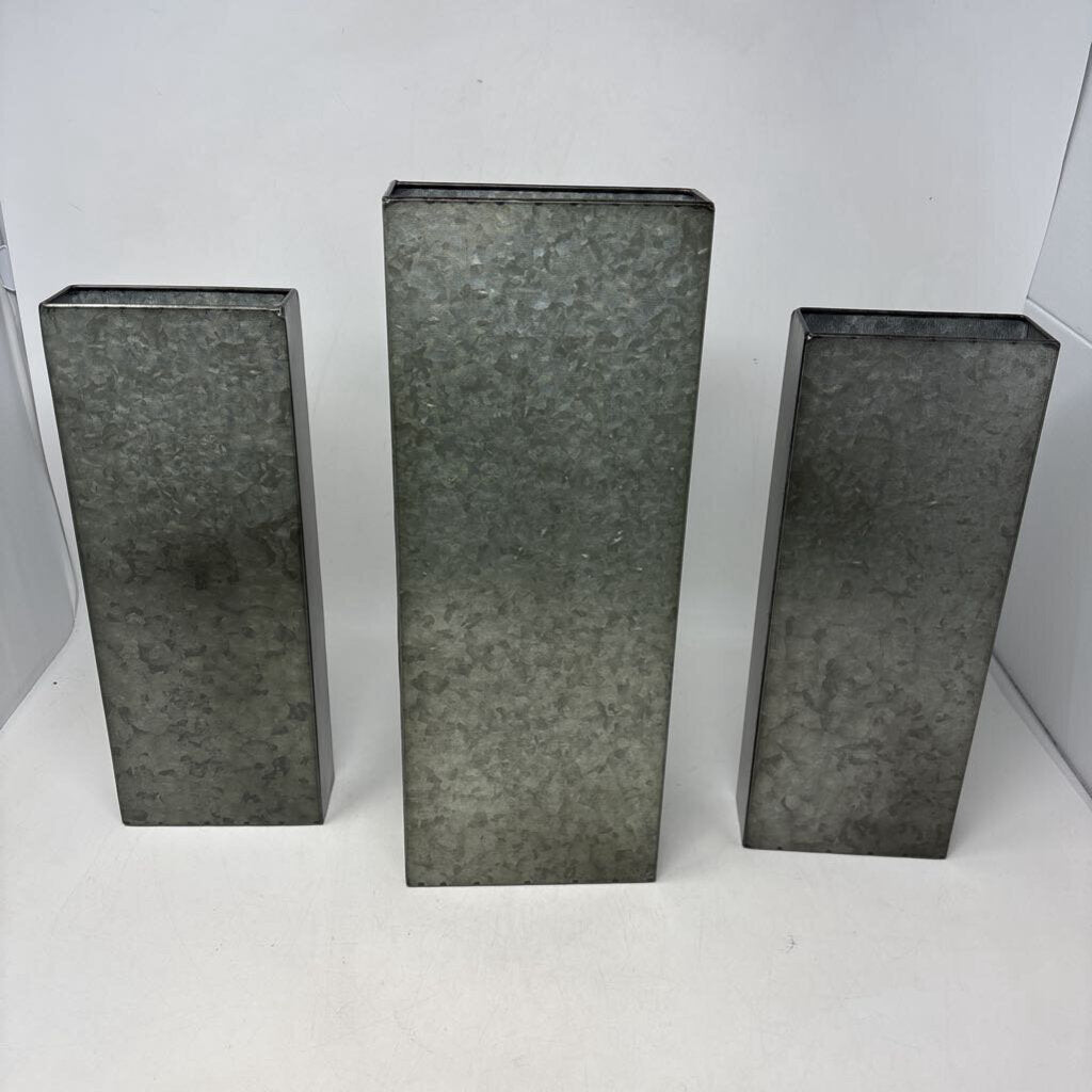 Metal Wall Hanging Pockets Trio