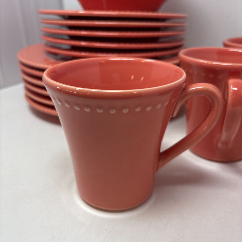 Primagero Dishes Setting for 5 Plus Extra