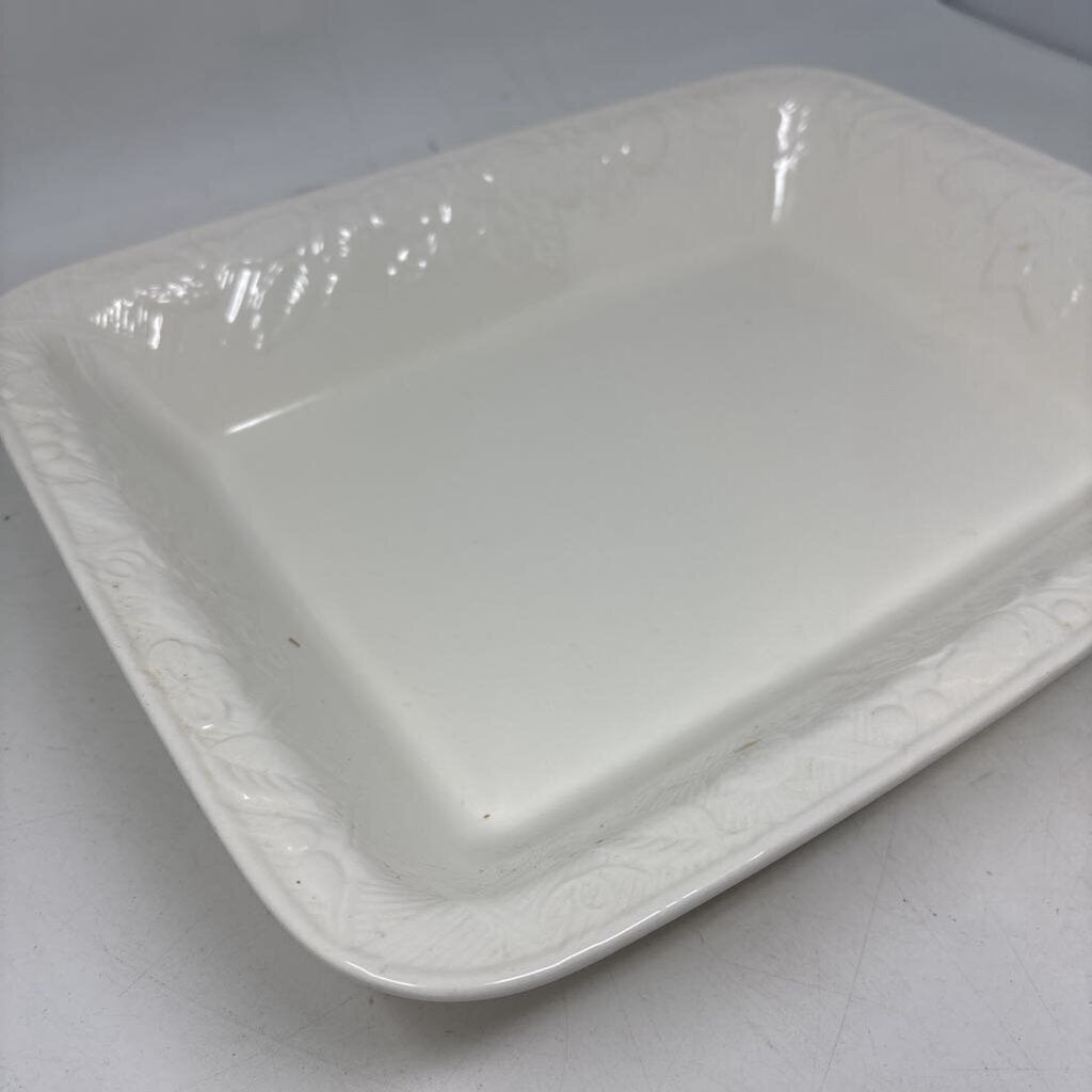 English Countryside Lasagna Dish