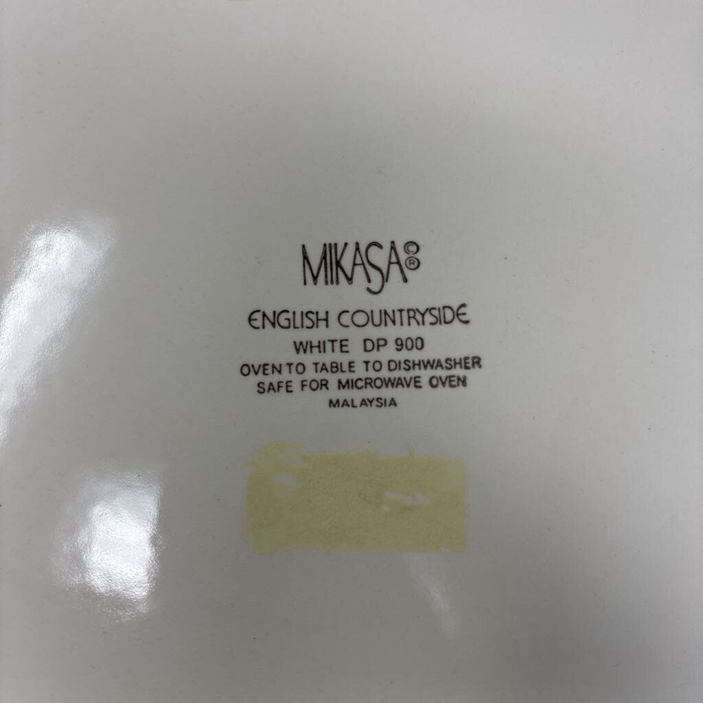 English Countryside Lasagna Dish