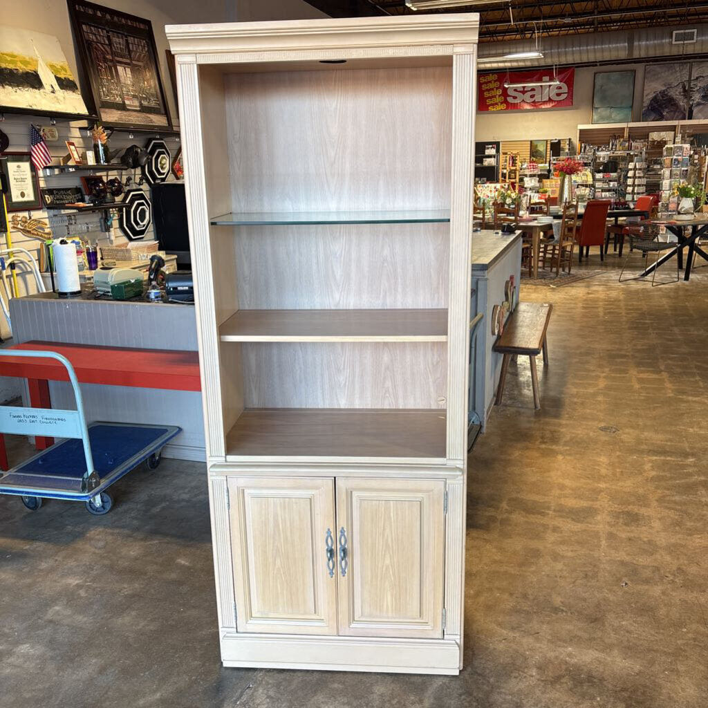 Lighted Bookcase With Doors 32 X 19.5 X 78.25