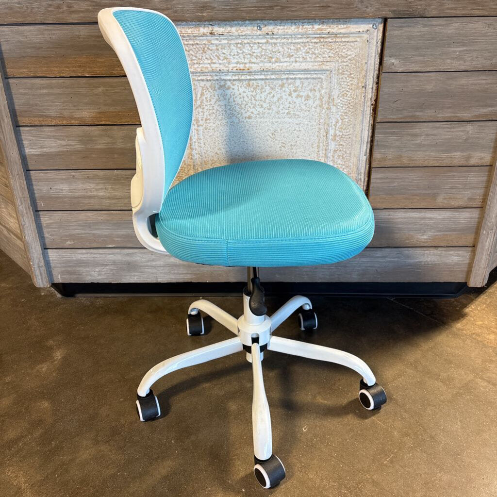 Adjustable Blue & White Office Chair