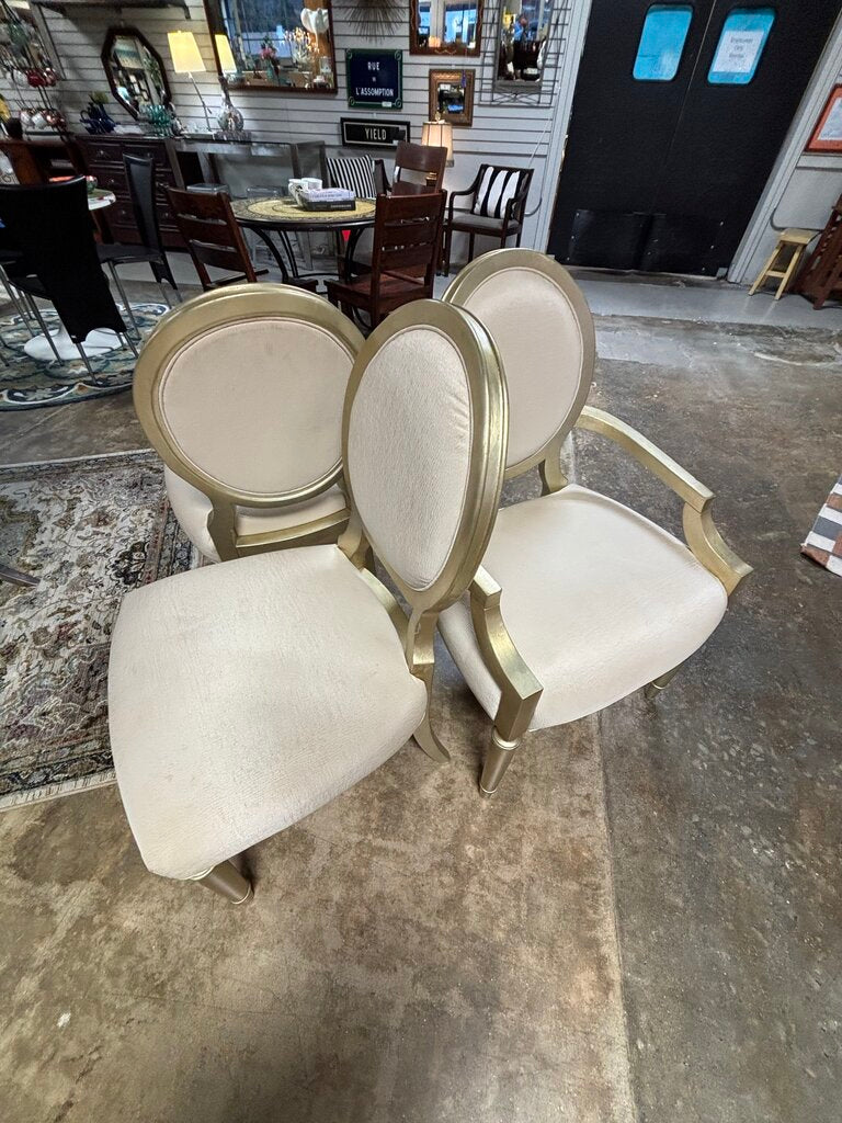 Round Dining Table with 6 Chairs 62"R (RT $8000)