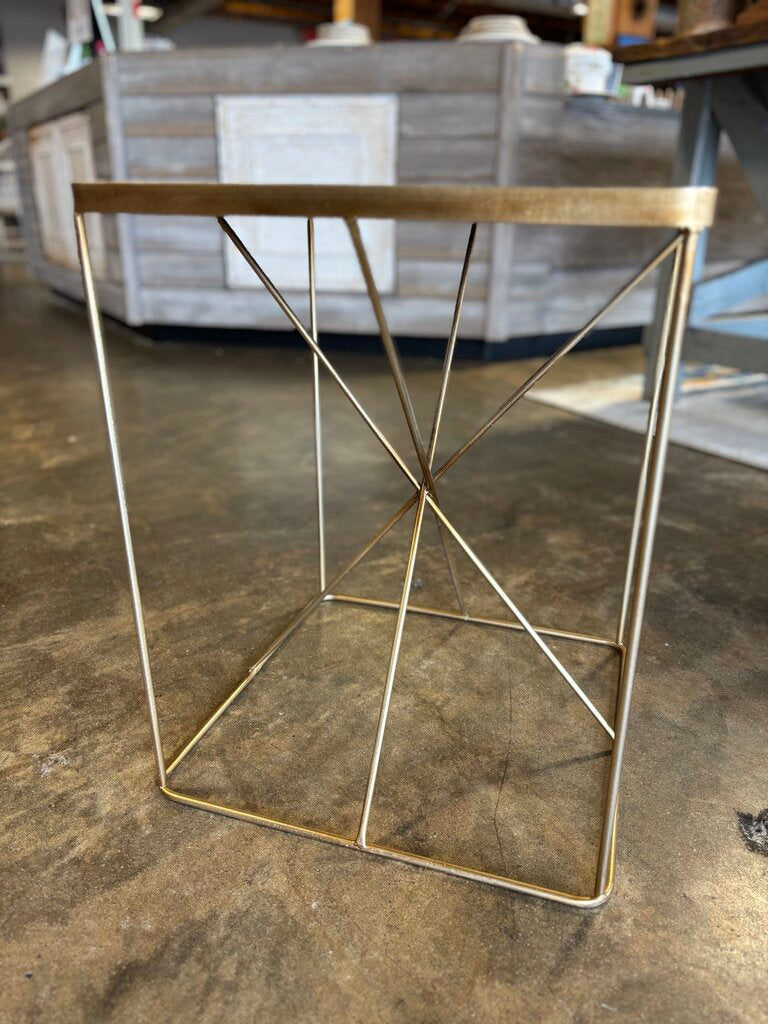 Mirror Top Accent Table 16.75 X 16.75 X 21.25