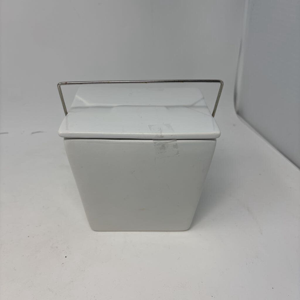 Large Chinese Take Out Container