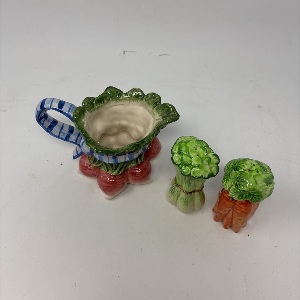 Set 3 Veggie Creamer Salt & Pepper