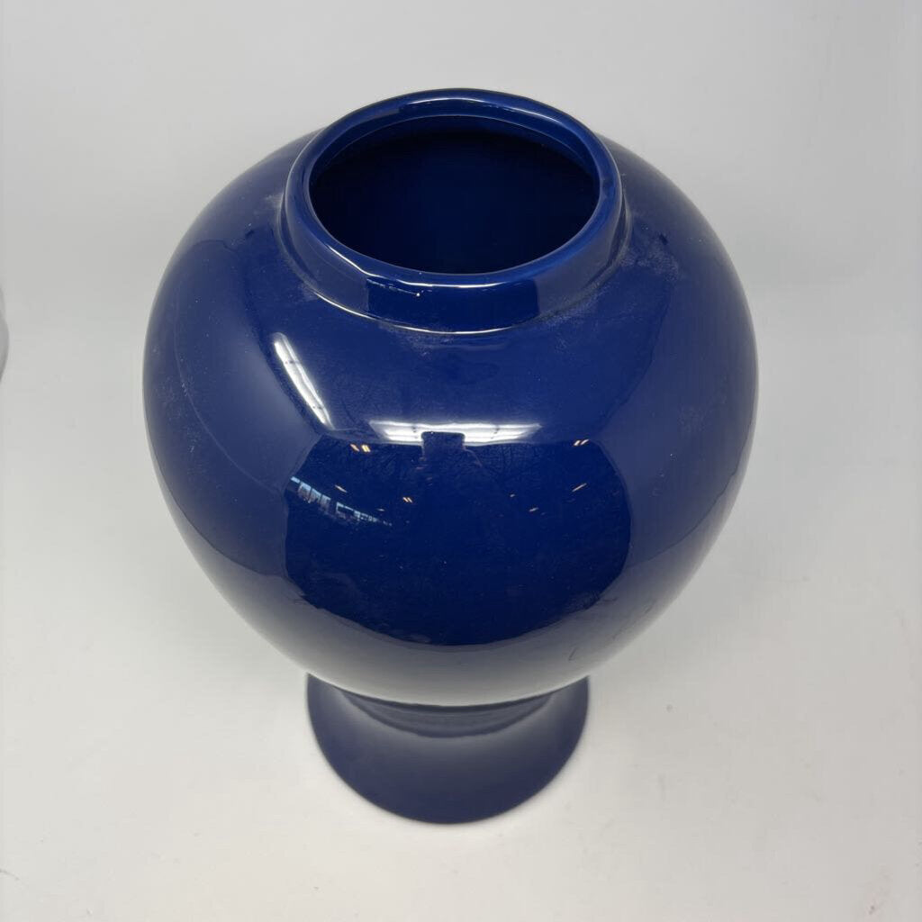 Large Blue Blue Vessel