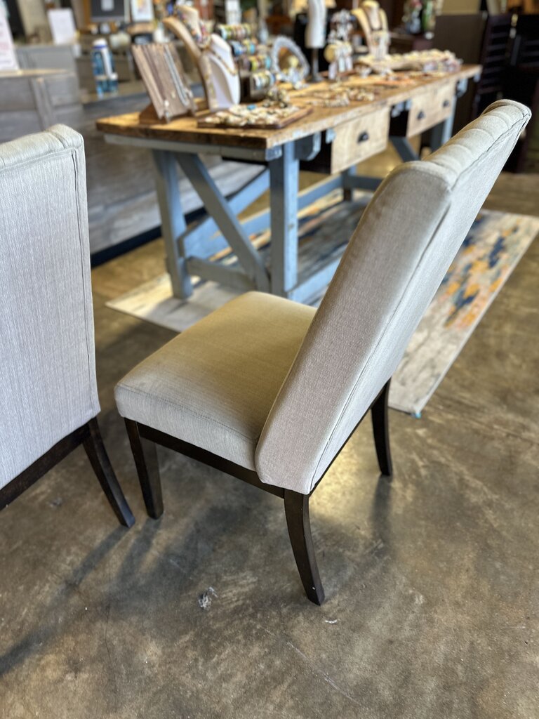 Set 2 Tufted Upholstered Dining Chairs