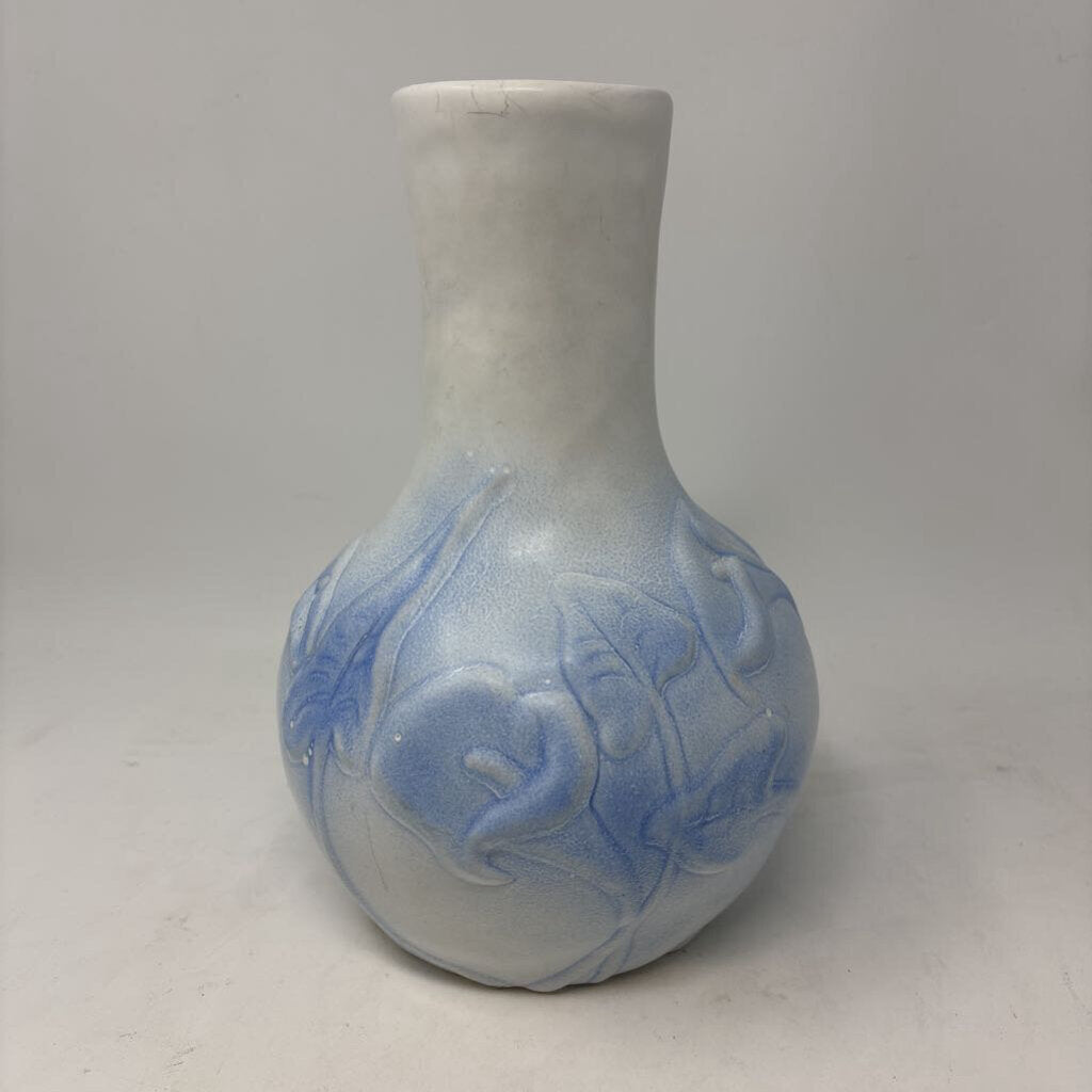Van Briggle Calli Lily Art Pottery Vase Signed