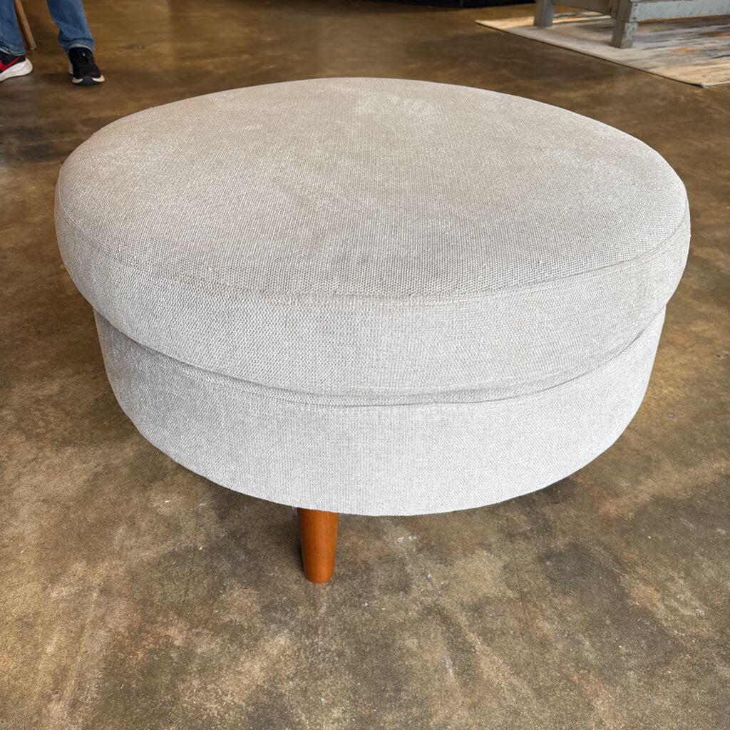 Round Fabric Ottoman/Coffee Table 32"R