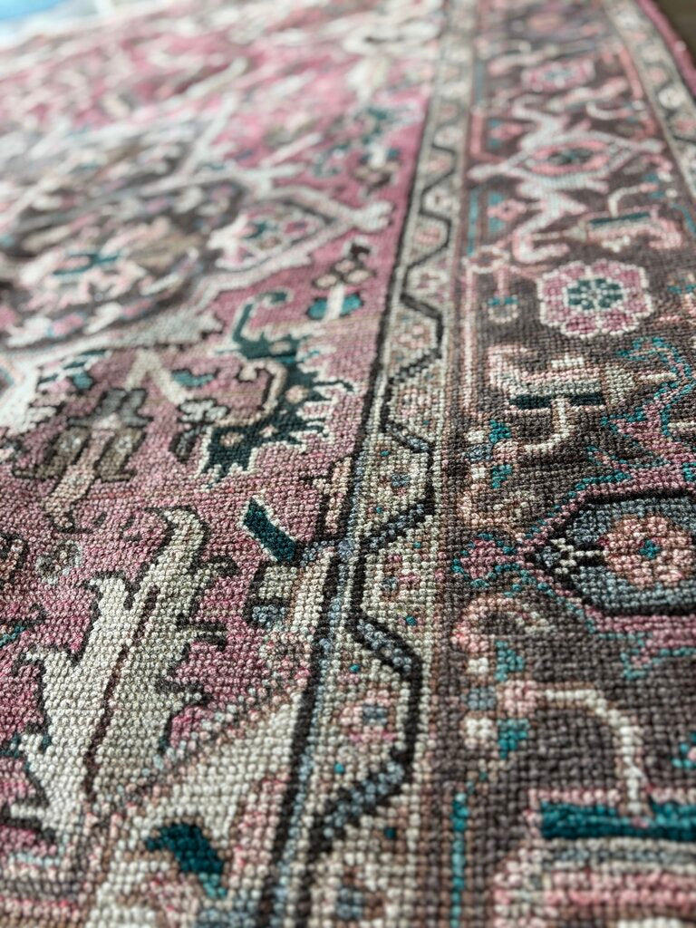 Hand Knotted Persian Carpet