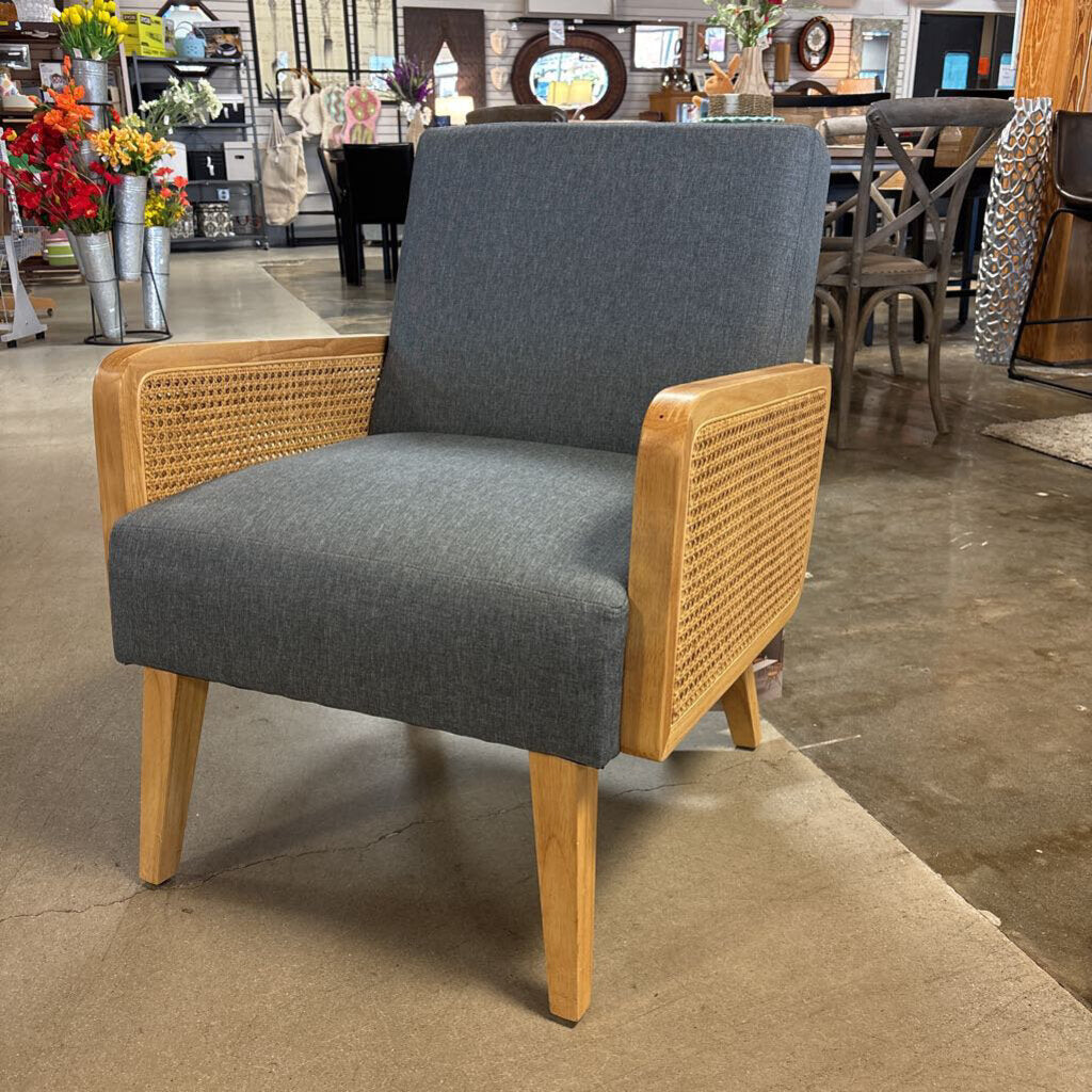 Wood/Rattan Cane Chair