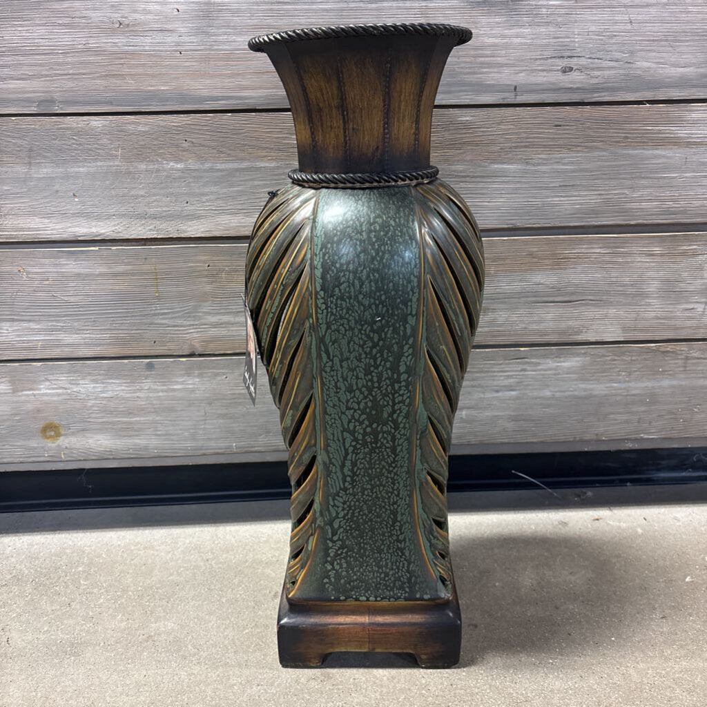 Cut Work Vase