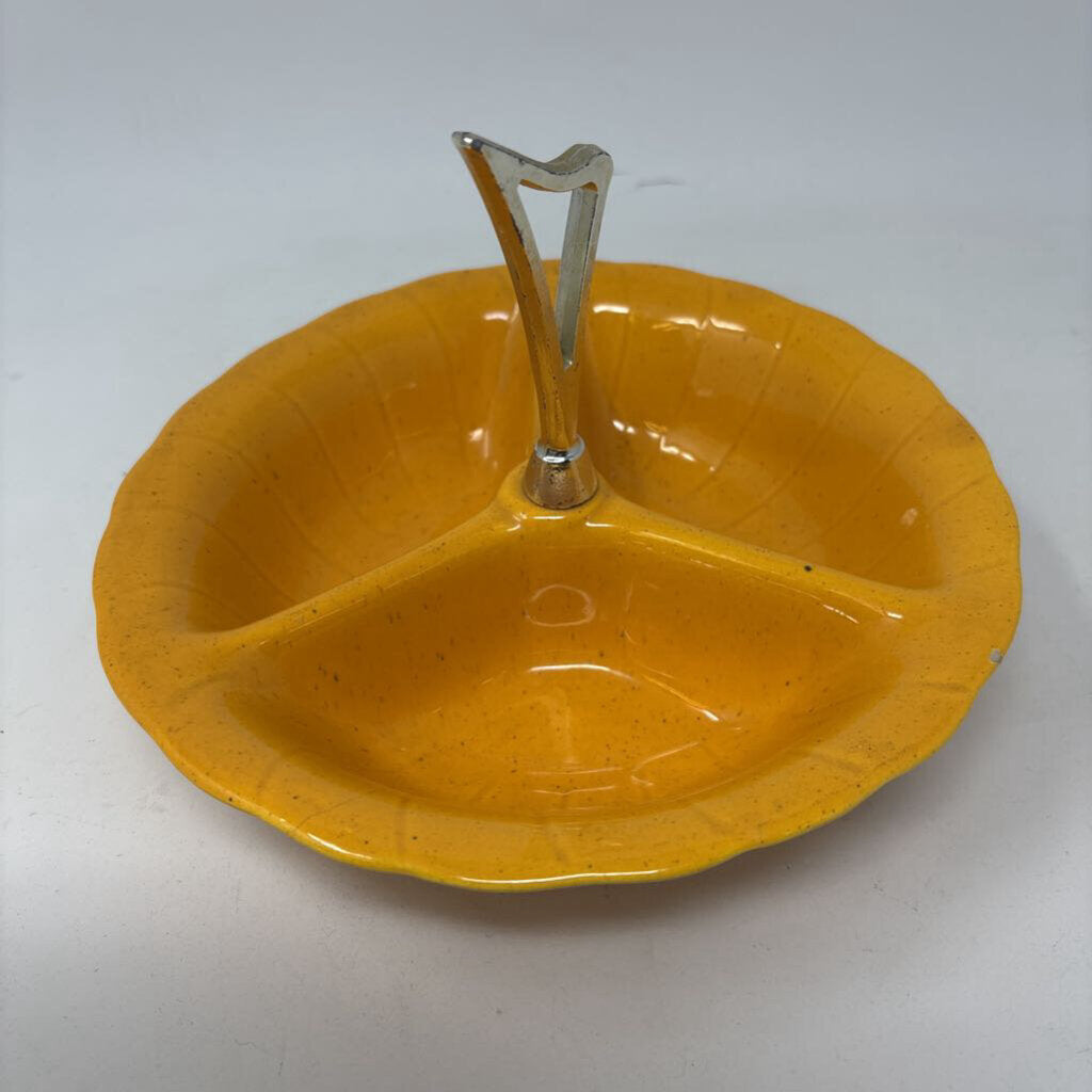 Los Angeles Pottery Yellow 1960 Veg & Dip