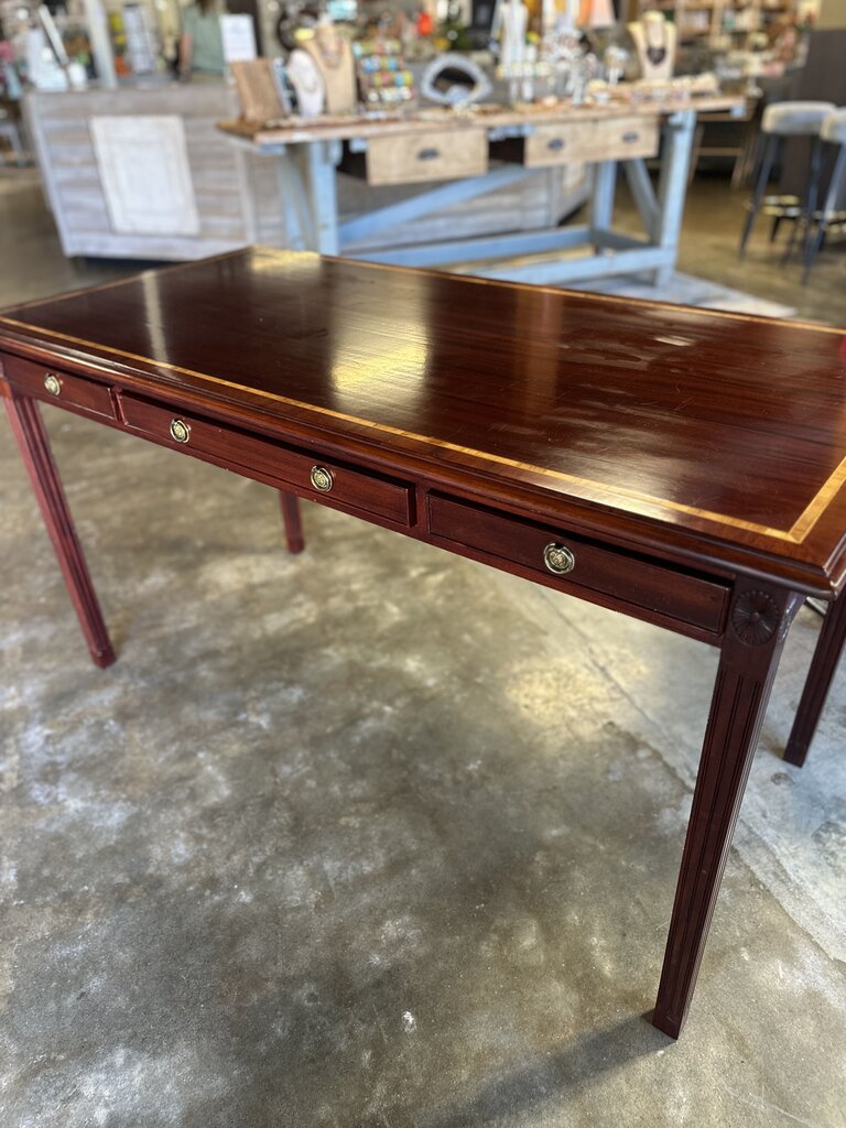 Fully Finished Desk With 3 Drawers