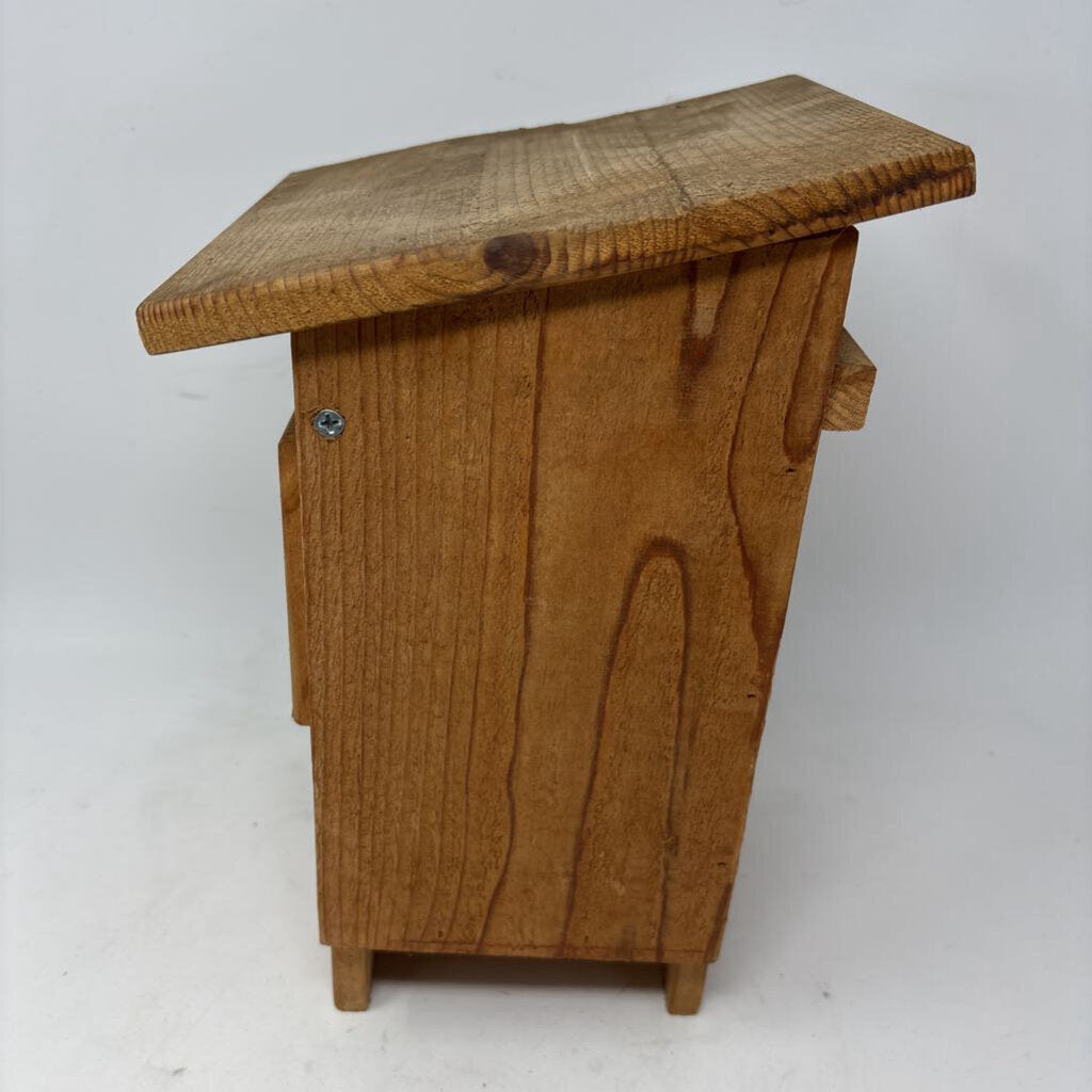 Wooden Cedar Penny Birdhouse