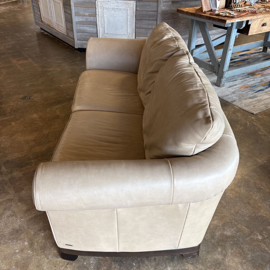 Natuzzi Leather Sofa 84"L
