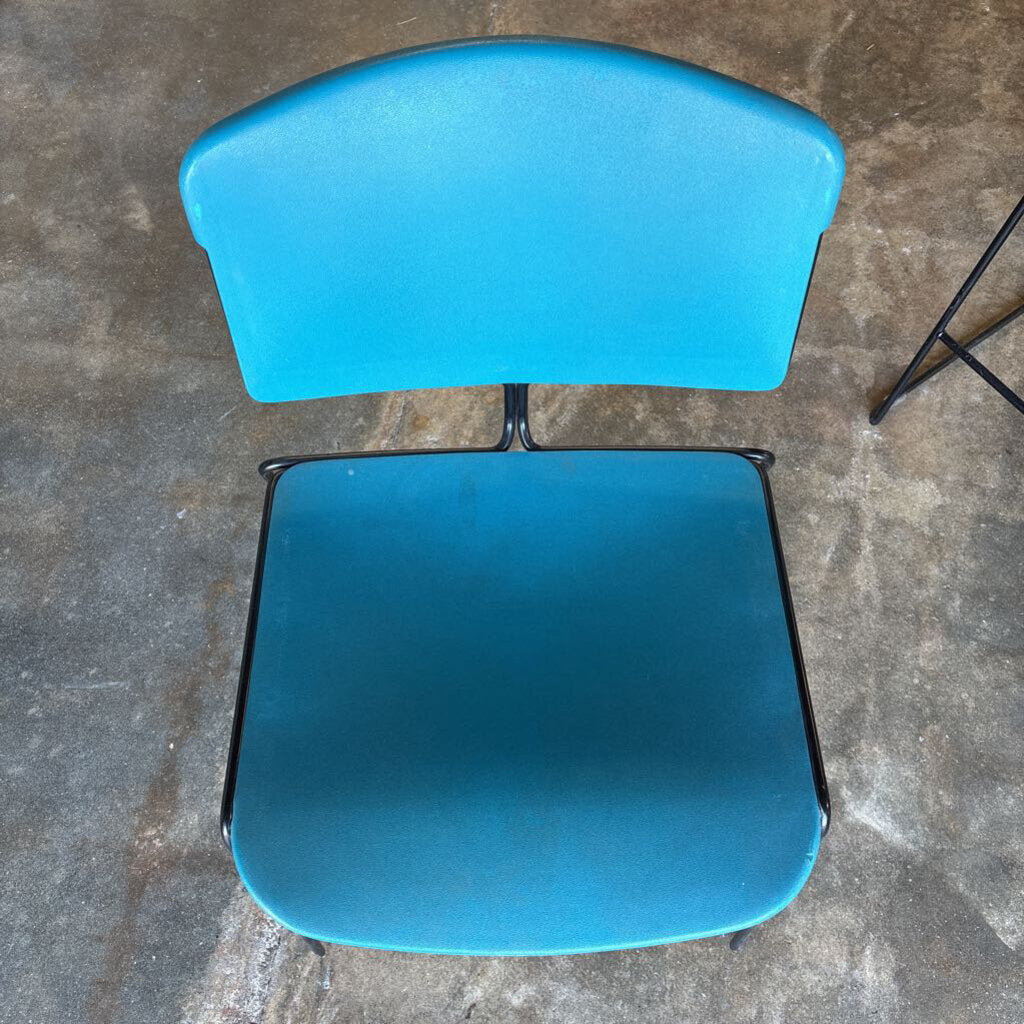 Max-Stacker MCM Chairs Set 2