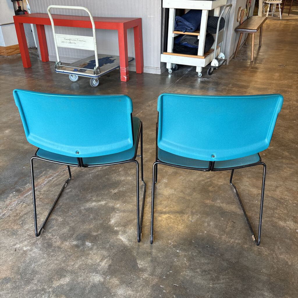 Max-Stacker MCM Chairs Set 2