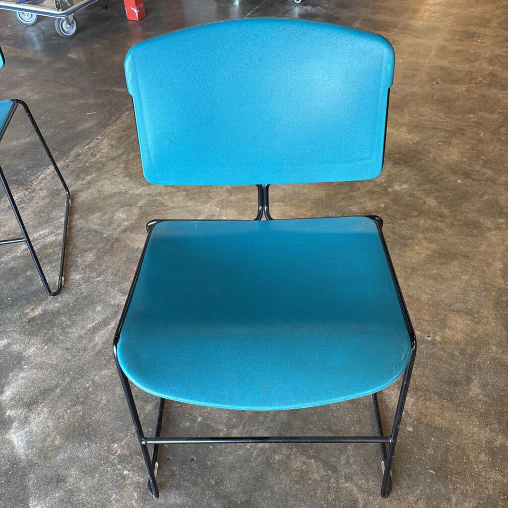 Max-Stacker MCM Chairs Set 2