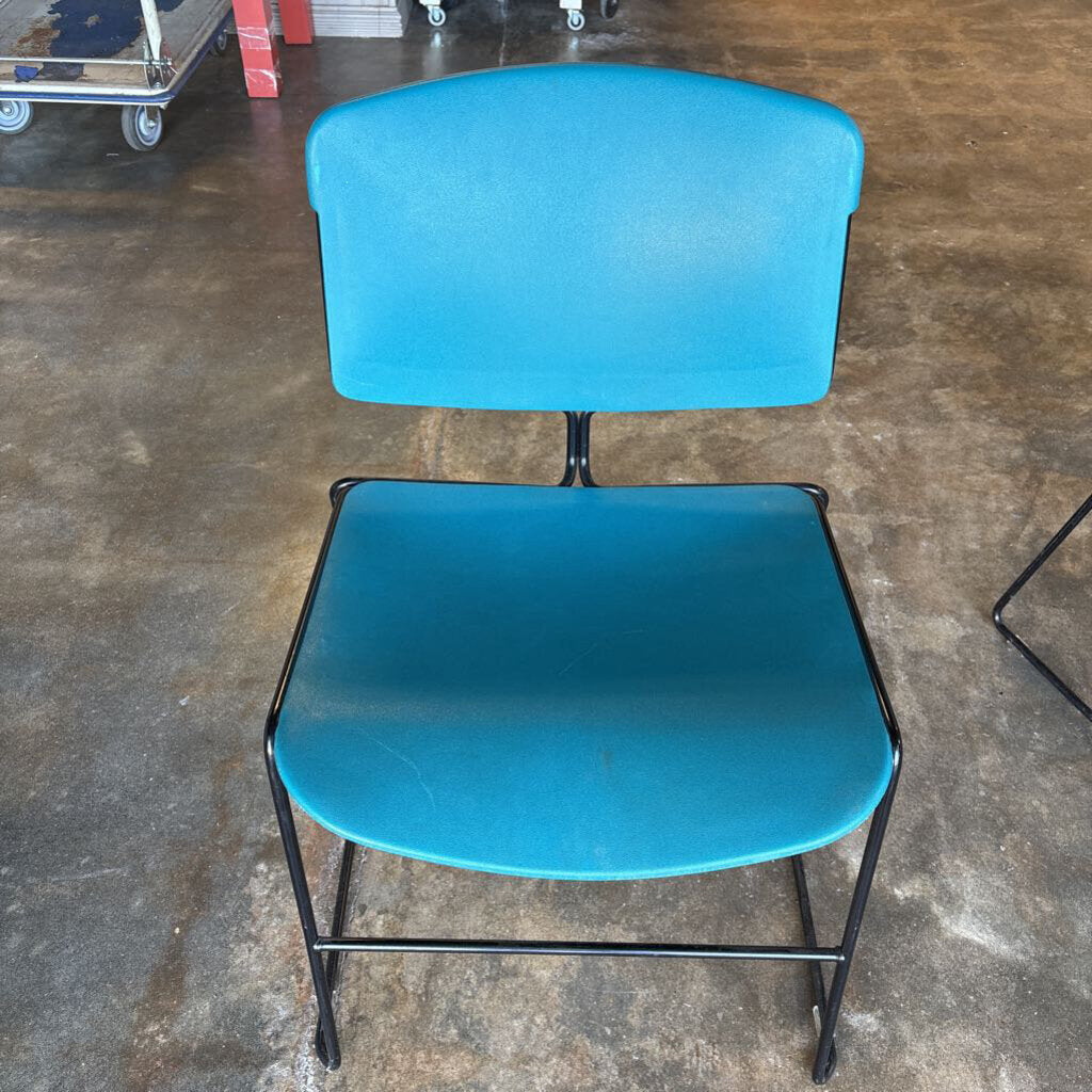 Max-Stacker MCM Chairs Set 2