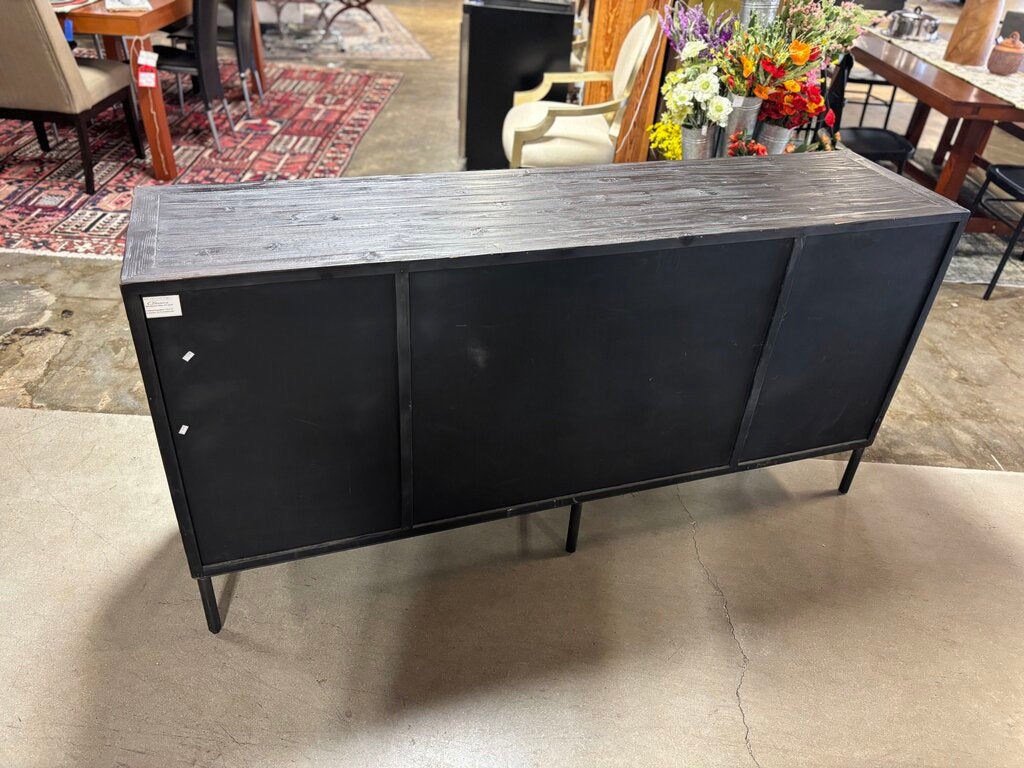 Four Diamond Console 72 X 17.75 X 35.5