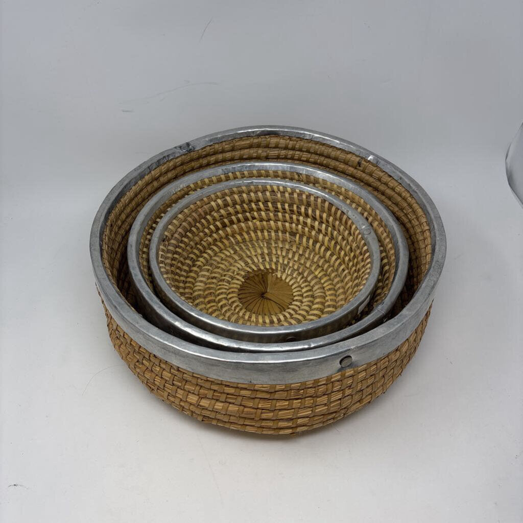 Round Woven Basket Set 3 PC