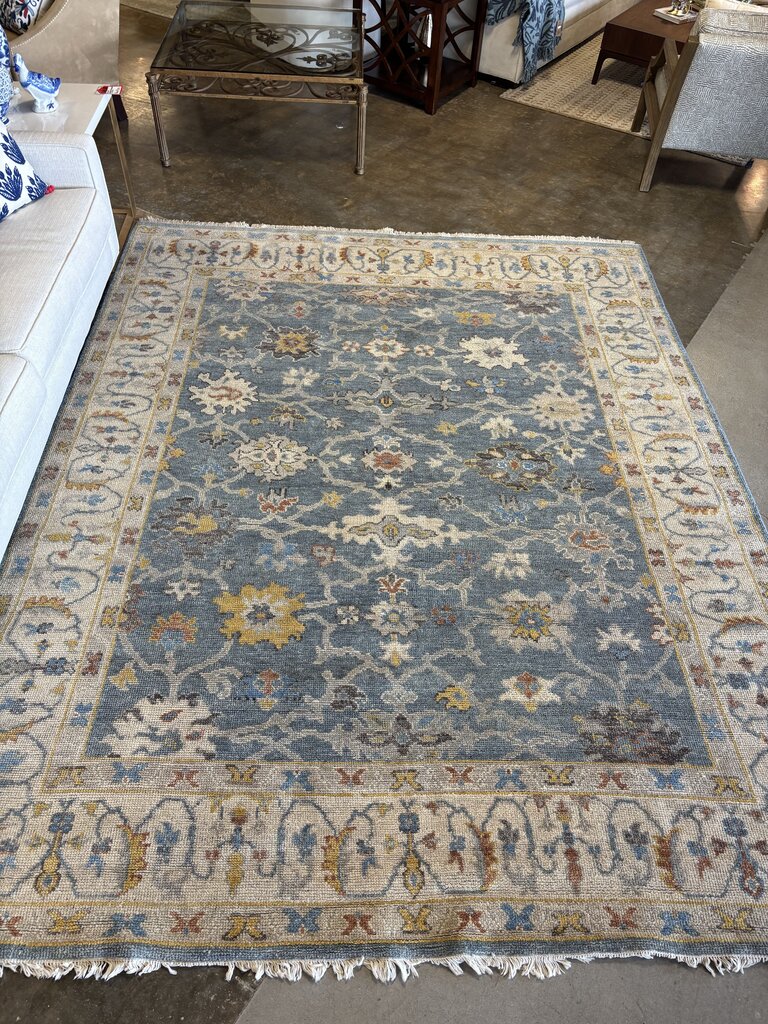 Oushak Framed Butterframed Fringe Rug