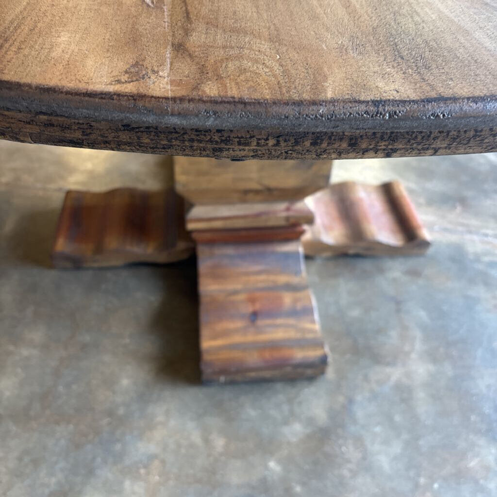 62" Round Pedestal Dining Table