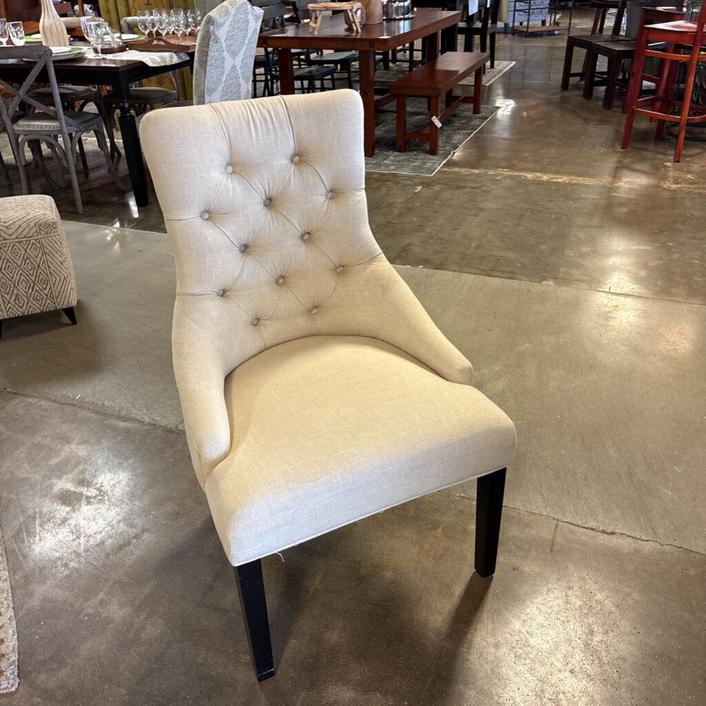 Tufted Accent Chair