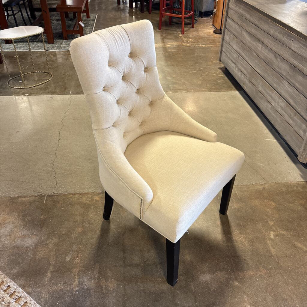 Tufted Accent Chair