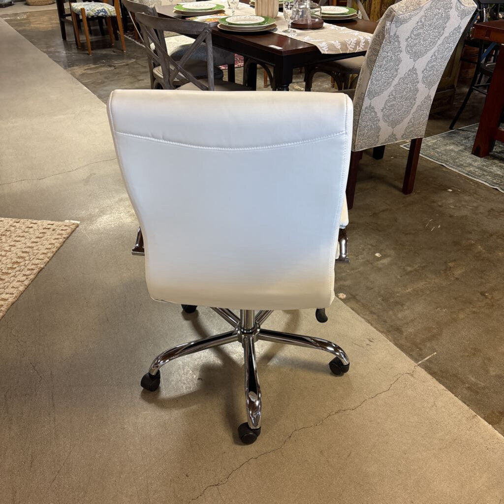 High Back Swivel Office Chair