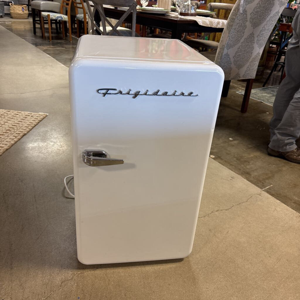 Frigidare 3.2 Cu. Ft Mini Fridge
