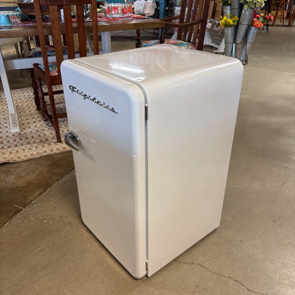Frigidare 3.2 Cu. Ft Mini Fridge