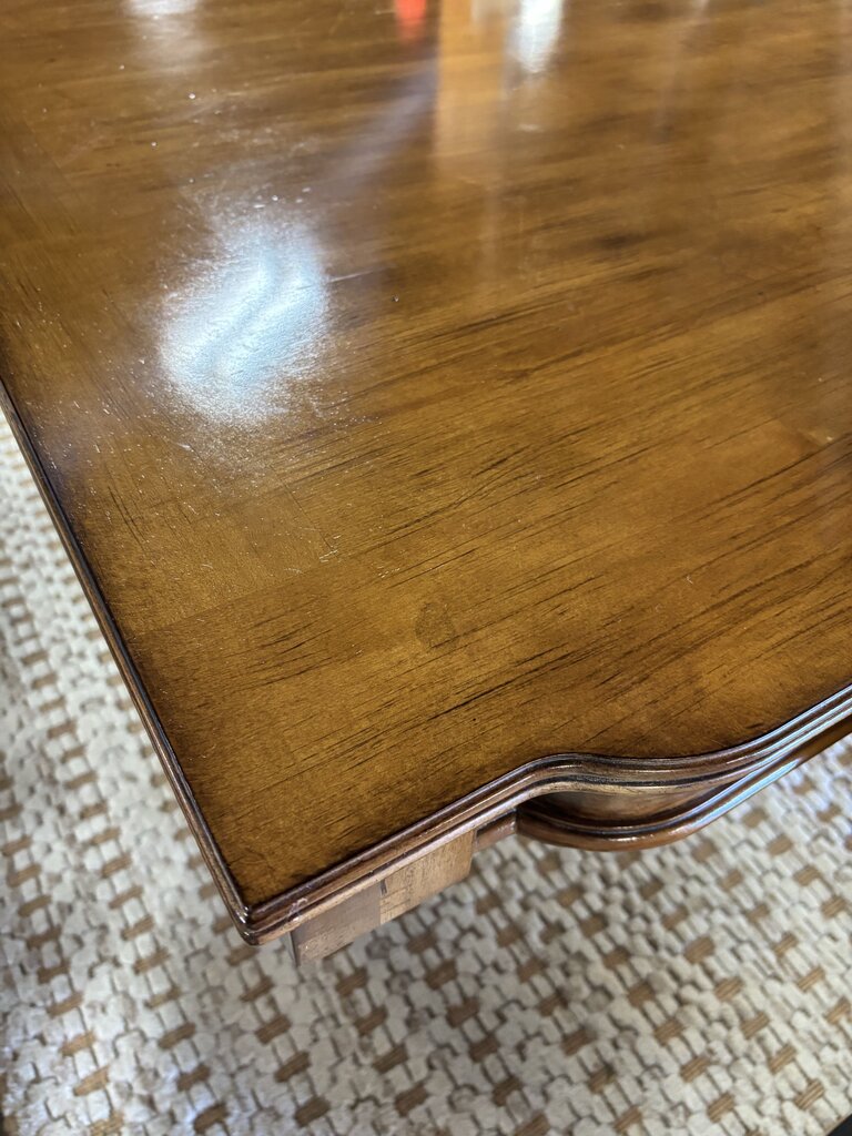 Dining Table & 6 Upholstered & Leaf Chairs