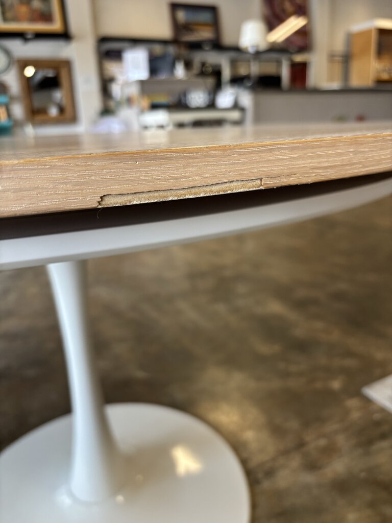 Round Wood Top/Metal Base Table 46"R