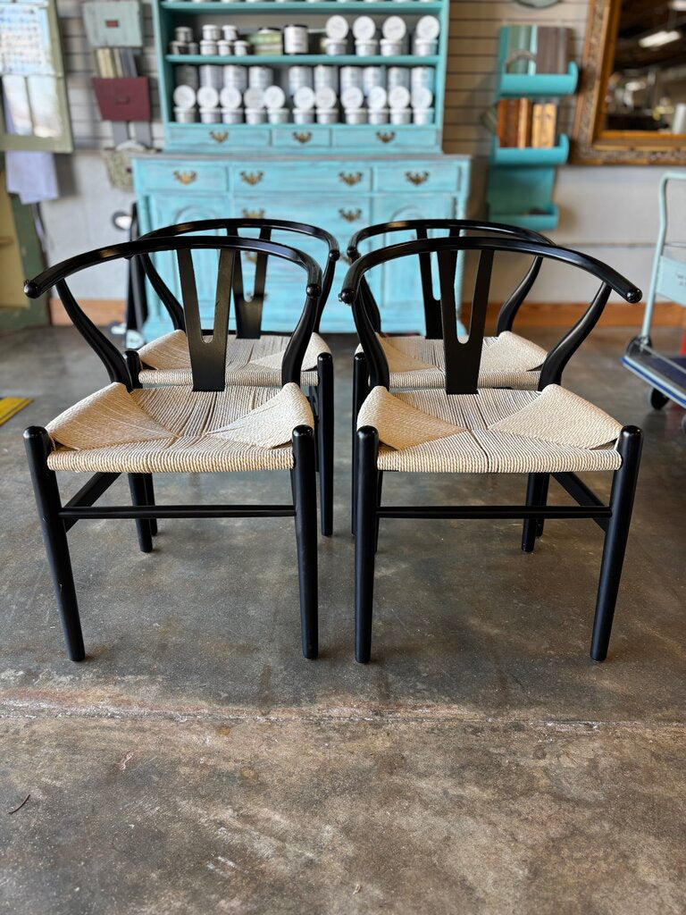 Set 4 Wishbone Rattan Seat Chairs