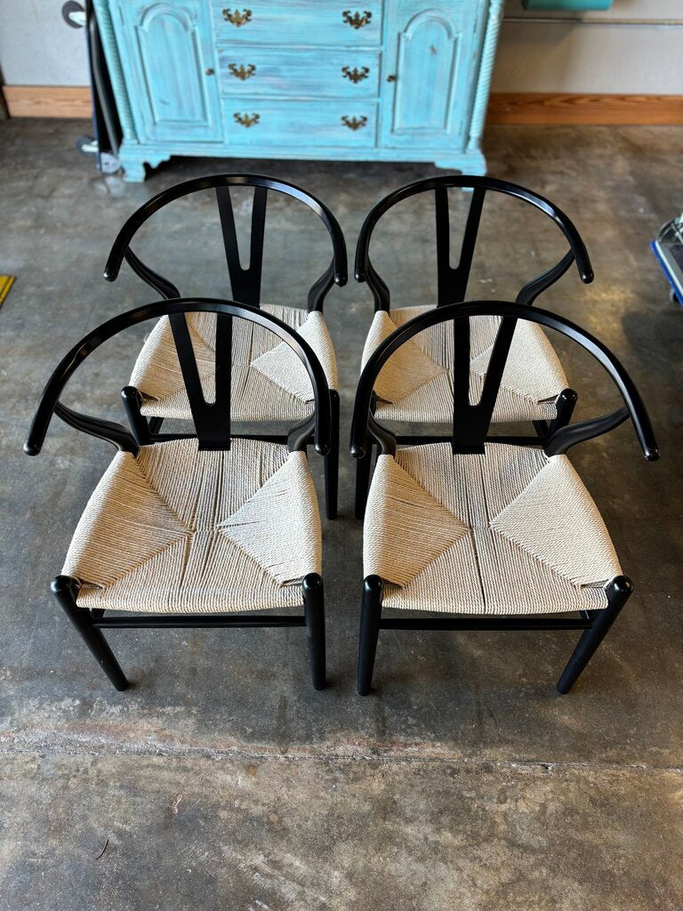 Set 4 Wishbone Rattan Seat Chairs