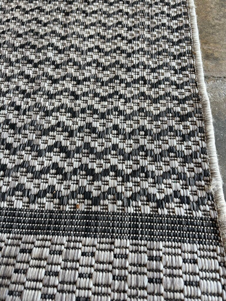 9'2" x 12' Isle Loloi Outdoor Rug