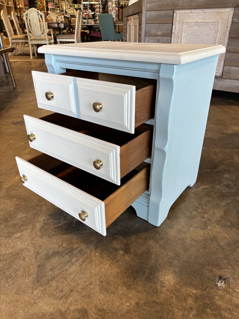 Dixie 3 Drawer Nightstand