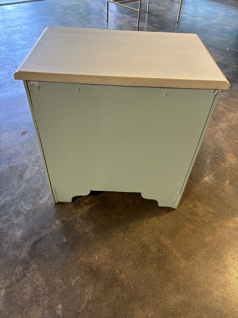 Dixie 3 Drawer Nightstand
