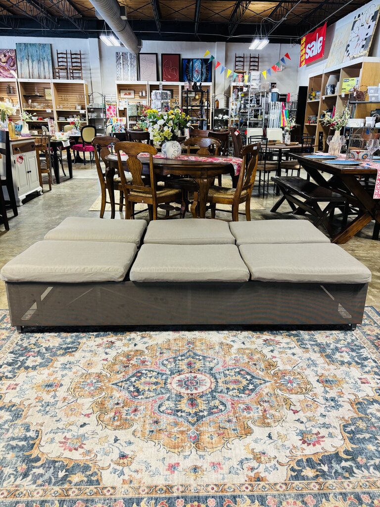 Crate & Barrel Double Outdoor Chaise Sofa Lounge