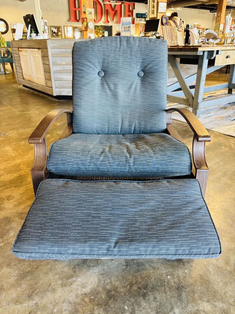 Outdoor Recliner with Cushions