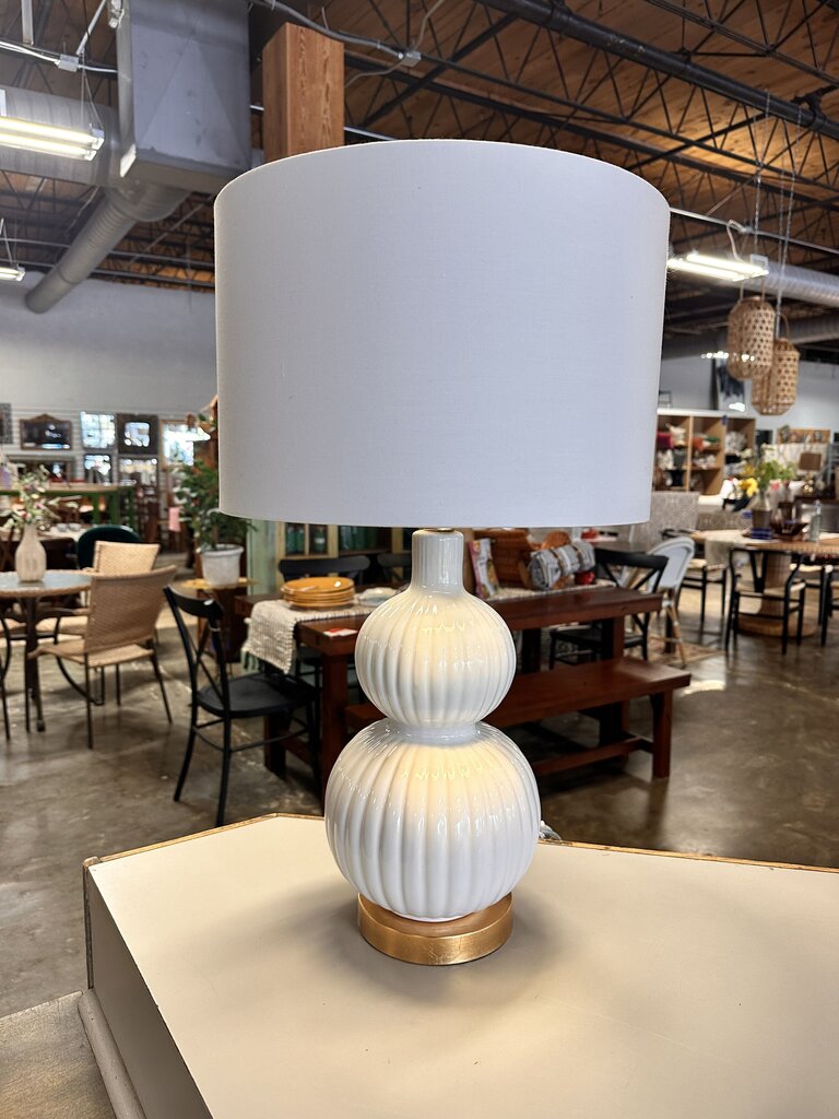 Safevieh White Porcelain Table Lamp