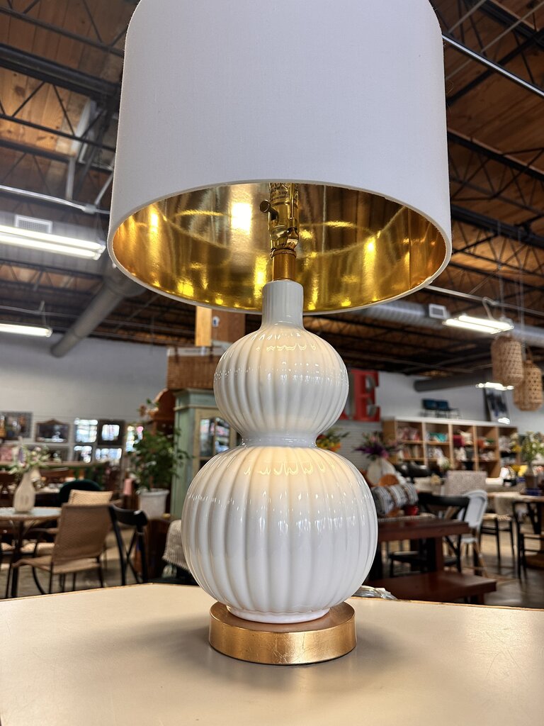 Safevieh White Porcelain Table Lamp